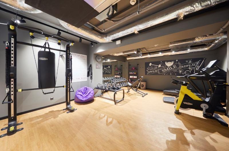 Moxy Old Town Hotel Bucureşti